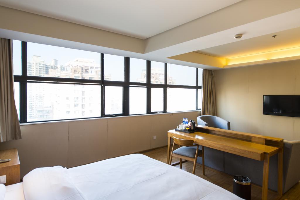 Ji Hotel Shanghai Xujiahui Exterior photo