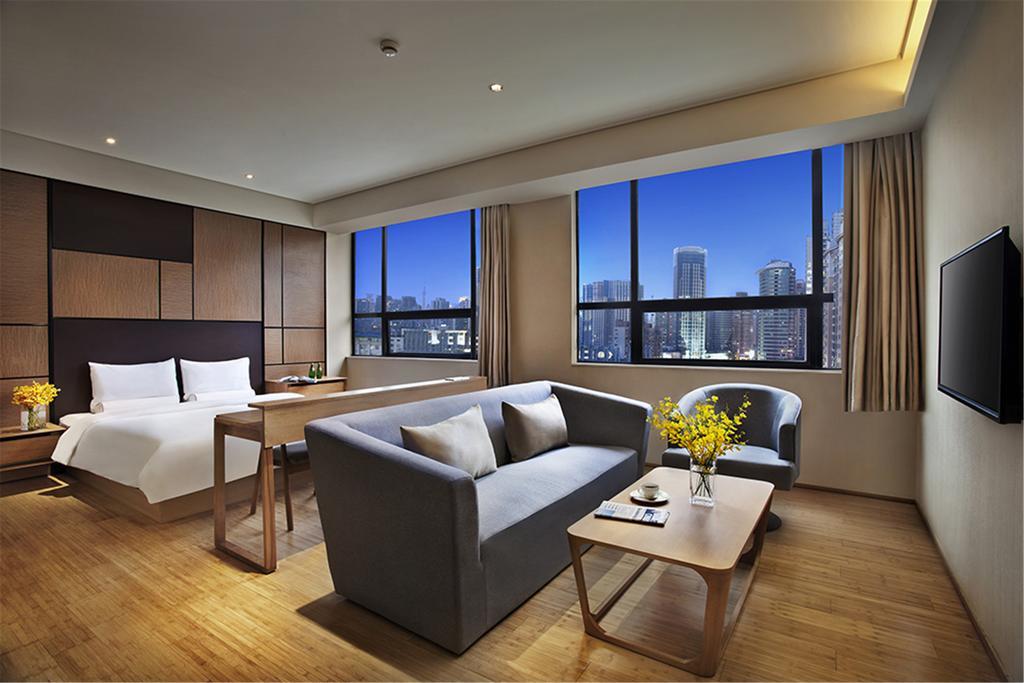Ji Hotel Shanghai Xujiahui Exterior photo
